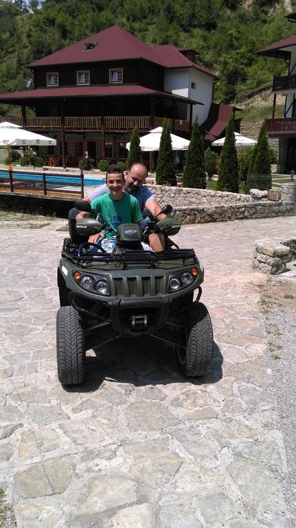 Etno Selo Vrelo & Camping Konuk evi Berane Dış mekan fotoğraf