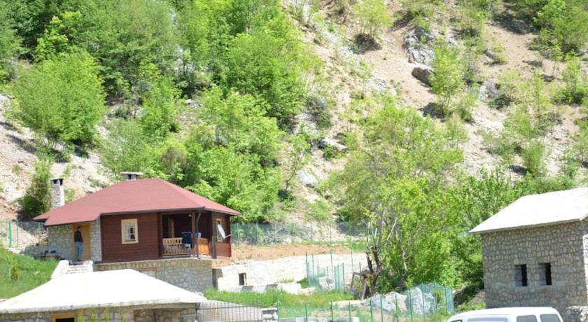 Etno Selo Vrelo & Camping Konuk evi Berane Dış mekan fotoğraf